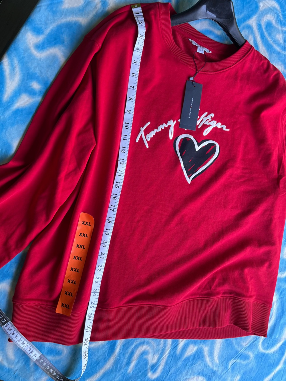 Tommy Hilfiger Red Logo Heart Sweatshirt - Picture 6 of 7